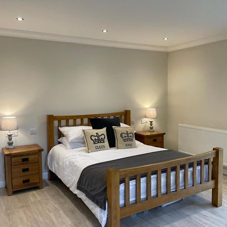 Executive Home With Plenty Of Room Ely Εξωτερικό φωτογραφία