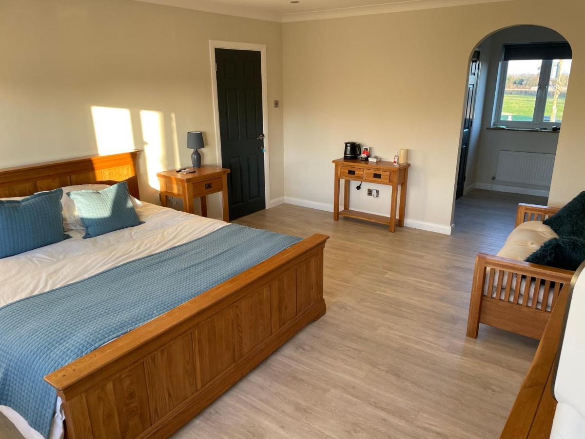 Executive Home With Plenty Of Room Ely Εξωτερικό φωτογραφία