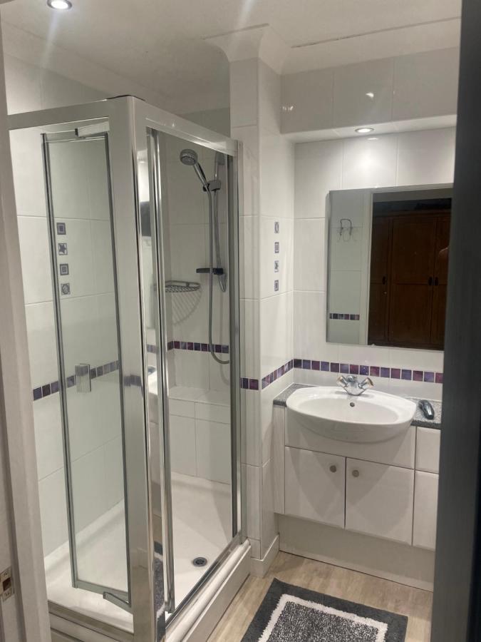 Executive Home With Plenty Of Room Ely Εξωτερικό φωτογραφία