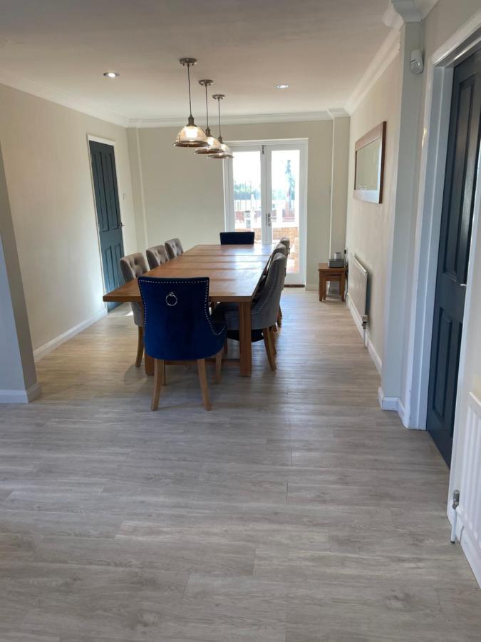 Executive Home With Plenty Of Room Ely Εξωτερικό φωτογραφία