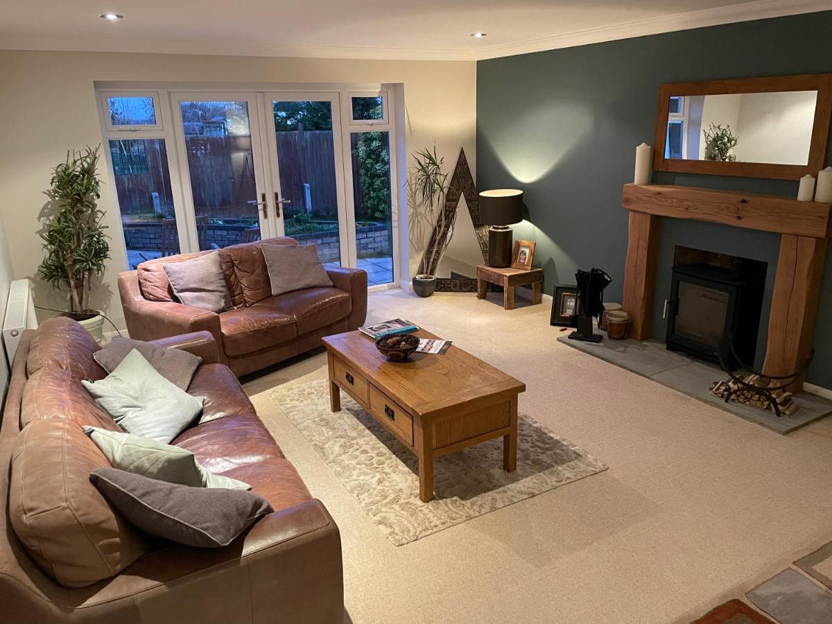 Executive Home With Plenty Of Room Ely Εξωτερικό φωτογραφία